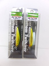 Bassday Sugar Minnow Bottom Twicher 50ES Gold Green 2er Set ¥3.586 ()