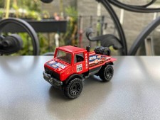 Hot Wheels Mercedes-Benz Unimog  1300 | Lose | Rot | Modell Spielzeugauto