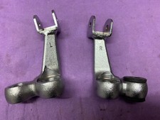 Fußrastenhalter vorne links