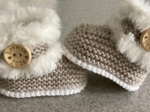 Handgefertigte gestrickte