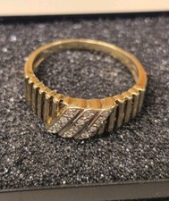 585 goldring mit kleinen - 585,
