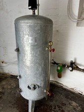 Heider Druckkessel verzinkt, 300 Liter/ 6 bar mit funktionierendem Druckschalter