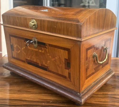 Barocke miniatur truhe mit - miniatur,