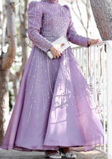 Lila langes Abendkleid Damen