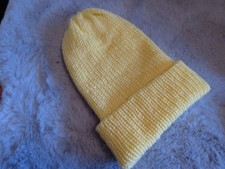 Warme dicke Strick Woll Mütze~doppellagig handgestrickt~One Size~pastellgelb~Neu