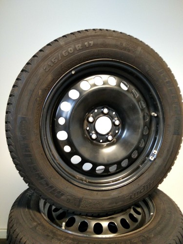 Winterreifen 215 r17 - 215,