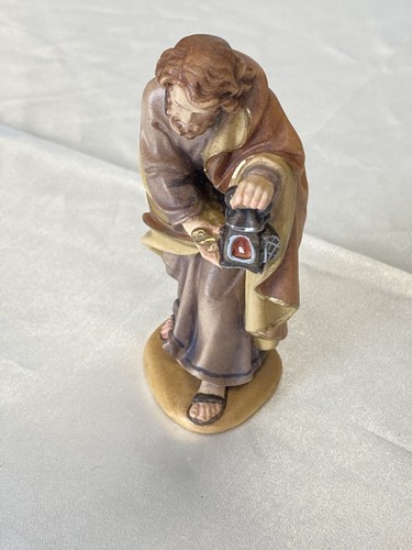 Krippenfigur hirte mit laterne - krippenfigur,