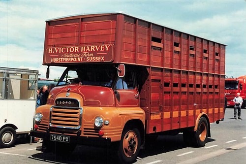 Alter lkw oldtimer foto 10 - oldtimer,