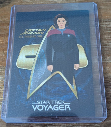 Star trek voyager - trek, archives