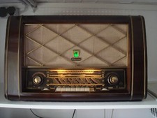 Röhrenradio Neckermann  Royal 111/20 - Magisches Auge  --- Bestzustand / Körting