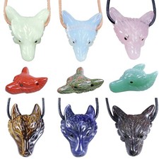 Wolfskopf aus Edelstein |