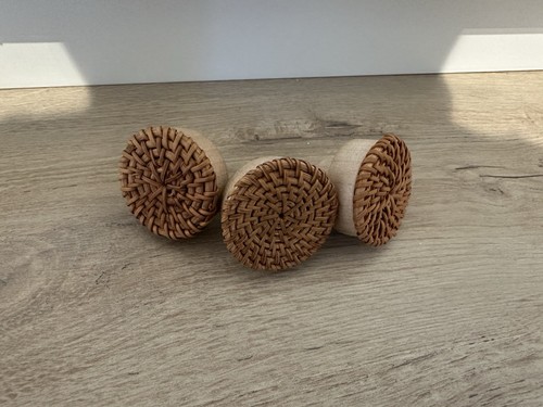 Schrankgriffe aus holz - aus,