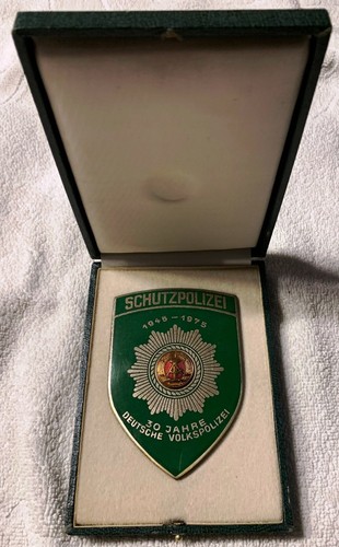 Ddr orden medaille abzeichen - ddr,