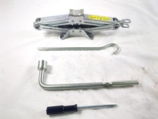 89310SNBE02 Cric Wagenheber Mit Tools HONDA Civic 1.4 B 73KW 6M 5P (2016) Ric