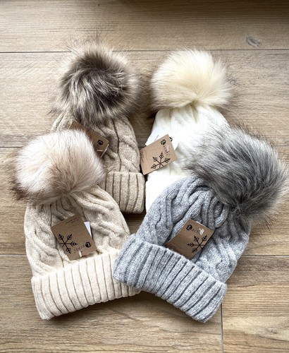 Mütze wolle beige bommel neu - wolle,