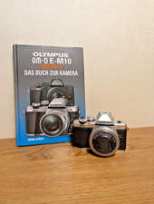 Olympus OM-D E-M10 Mark II +
