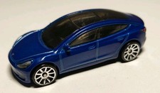 *Hot Wheels Tesla Model 3 (130)*