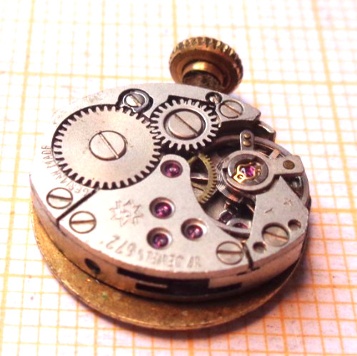 älteres armbanduhr werk - Älteres,