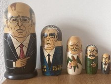 Russische Matroschka.Politiker: Gorbatschow, Brezhnew,Chruschtschow,Stalin,Lenin