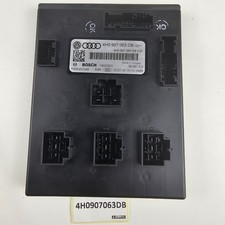 Audi A8 BORDVERSORGUNG