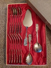 Altes Kaffee- und Kuchenbesteck Rosen 15-teilig OVP