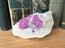 Ruby rubin corundum - ,
