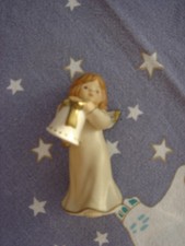 goebel figur engel klein 3