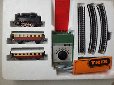 Spur H0 TRIX Set zum Anfangen. A mit Personenzug 53 1306 01