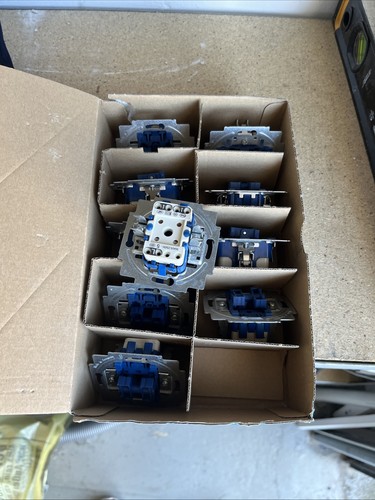 Busch jaeger 2000 us - 2000/5,