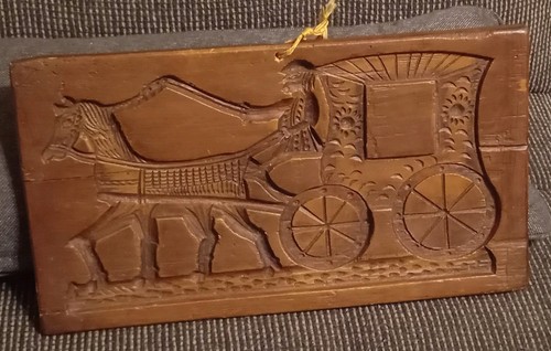 Holzrelief geschnitzte - /,