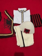 Albanische Tracht für