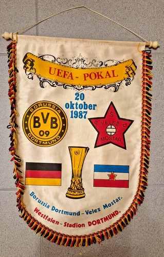 Borussia dortmund velez - dortmund, vs