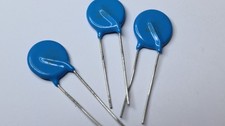 Metalloxid Varistor D14 271K