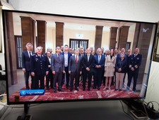 philips smart tv ambilight 43 zoll The One 108 cm 