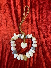 Steinherz aus Flußsteinen, Deko