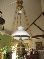 Schöne antike Petroleumlampe Hängelampe Historismus um 1890 Goldbronze mit Anker