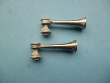 Modellboot zweifarbige Hörner