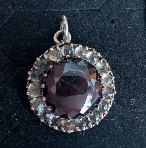 Antik granat cluster - antik,