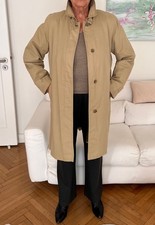 Trenchcoat v. Schneiders