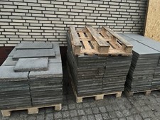 40 × 60, Terrassenstein, Anthrazit