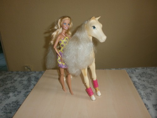 Barbie pferd mit - (tawny),