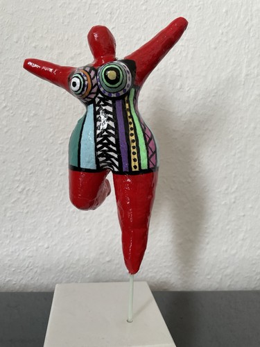 Nana figur skulptur - (, hommage