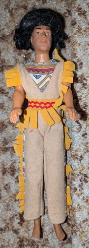 Alte modepuppe indianer - alte,