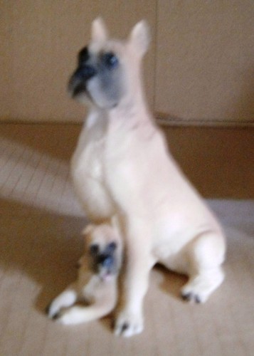 Boxerfigur gelber farbschlag - boxerfigur,,