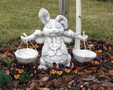 Hase mit Waagschale (S103062)