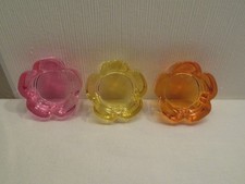 3 bunte Teelichthalter aus