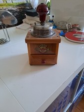 Alte Kaffeemühle Holz