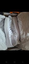Weiße Chucks 