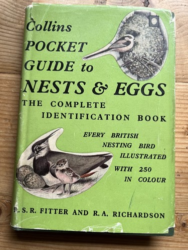 Collins pocket guide nests - pocket, to