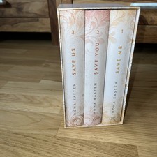 Mona Kasten Maxton Hall